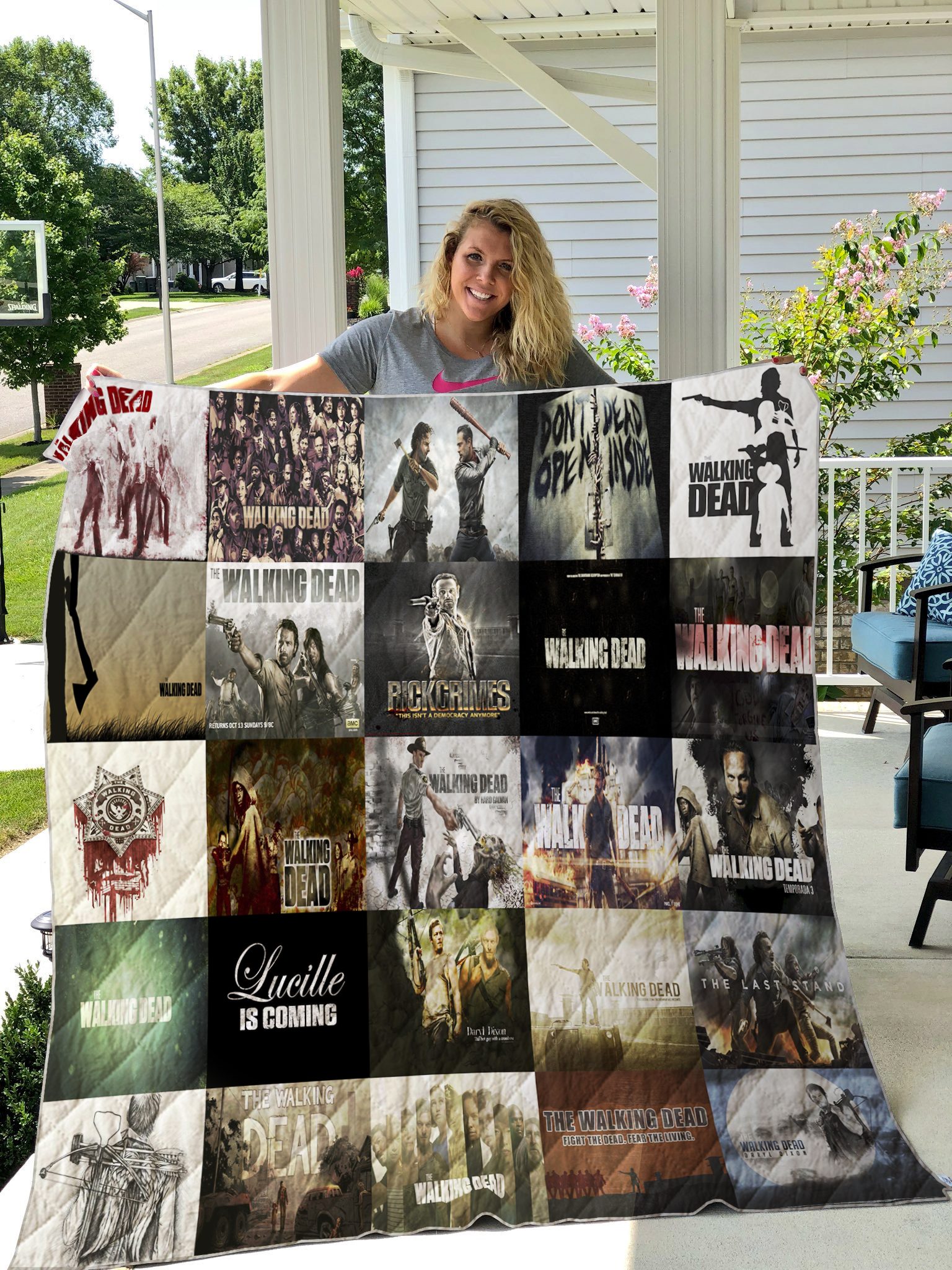 The Walking Dead Quilt Blanket DovePrints