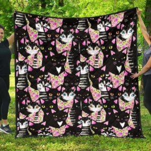 Black Cats Flowery Cats Pattern Quilt Blanket Great Customized Blanket Gifts For Birthday Christmas Thanksgiving